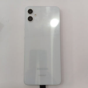 CELULAR SAMSUNG GALAXY A05 SM-A055M (2023) 64 GB 4 GB RAM (SEMINUEVO)