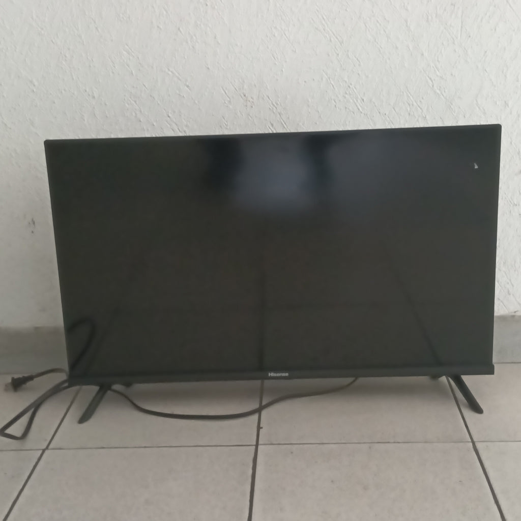 PANTALLA HISENSE 32A4KV (2024) 32" LED HD (SEMINUEVO)