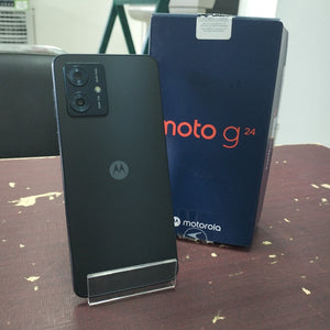 CELULAR MOTOROLA MOTO G24 XT2423-1 (2024) 256 GB 4 GB RAM (SEMINUEVO)