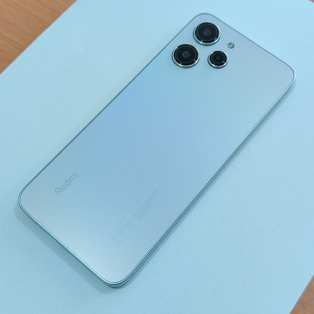 CELULAR XIAOMI REDMI 12 23053RN02L 256 GB 8 GB RAM (SEMINUEVO)