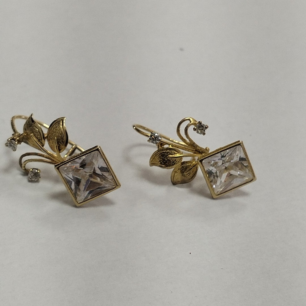 ARETES PAR ORO 10 K 3.1 GRMS (SEMINUEVO)