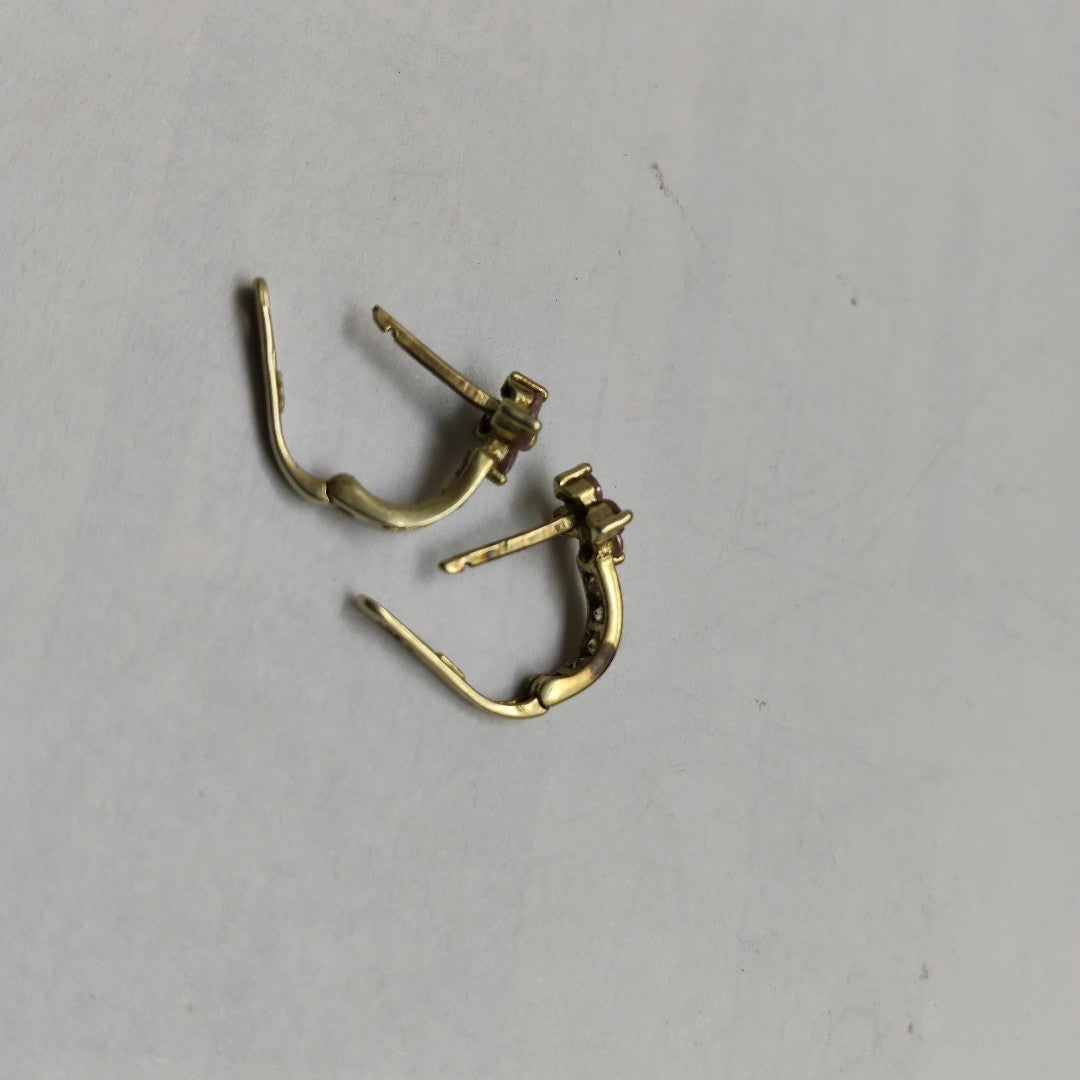 ARETES PAR ORO 14 K 1.8 GRMS (SEMINUEVO)