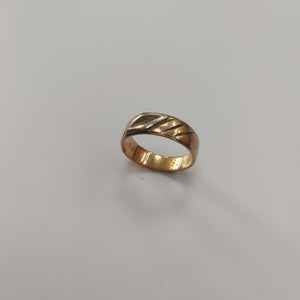 ARGOLLA ORO 10 K 4.4 GRMS (SEMINUEVO)