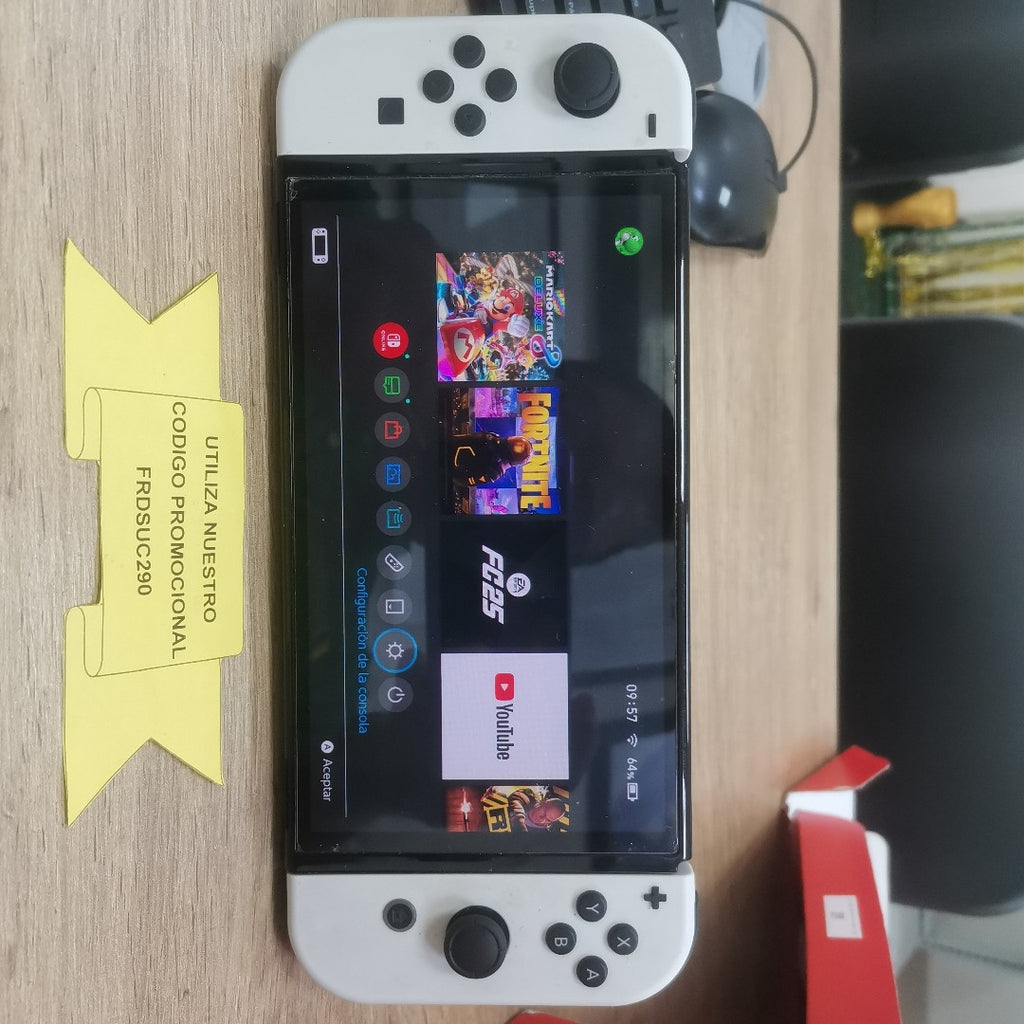 CONSOLA DE VIDEOJUEGO NINTENDO SWITCH OLED 64 GB (SEMINUEVO)