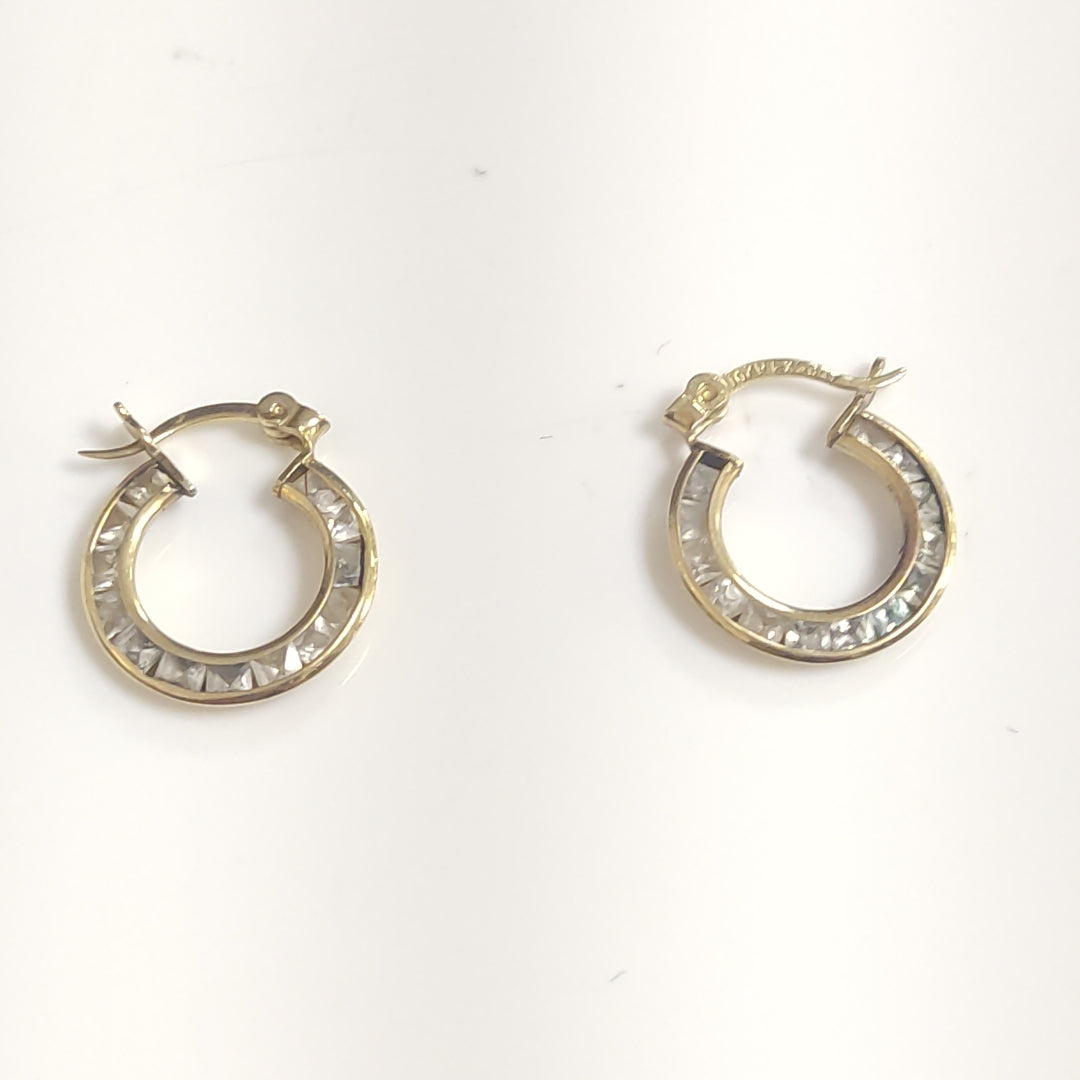 ARRACADAS PAR ORO 10 K 1,50 GRMS (SEMINUEVO)
