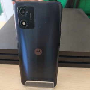 CELULAR MOTOROLA MOTO E13 XT2345-3 (2023) 64 GB 2 GB RAM (SEMINUEVO)