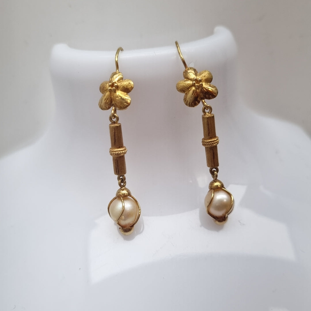 ARETES PAR ORO 18 K 4.5 GRMS (SEMINUEVO)