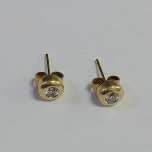 BROQUELES PAR ORO 14 K 1.5 GRMS (SEMINUEVO)