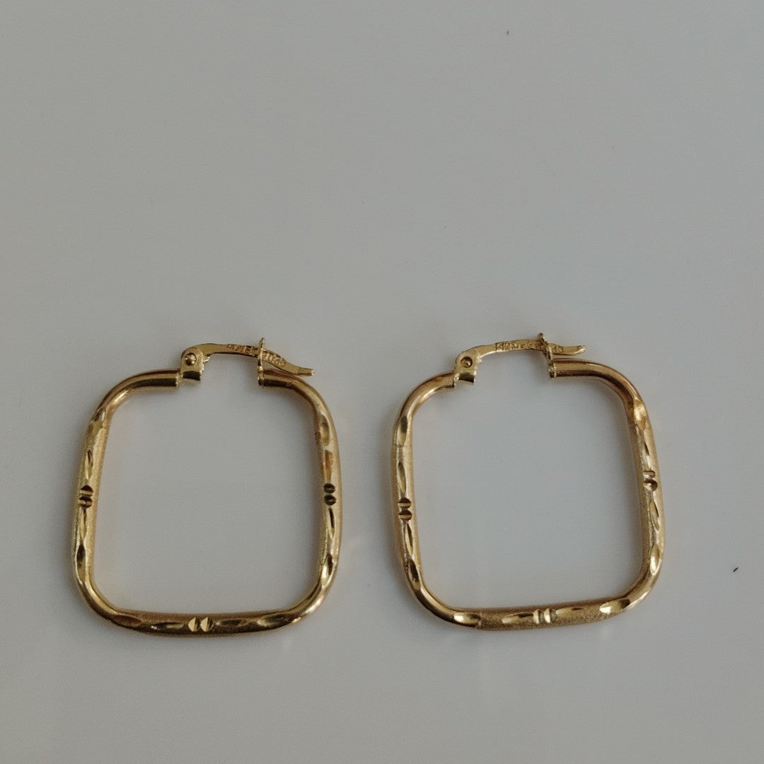 ARRACADAS PAR ORO 14 K 2.5 GRMS (SEMINUEVO)