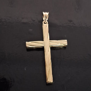 CRUZ, DIJE ORO 14 K 3.3 GRMS (SEMINUEVO)
