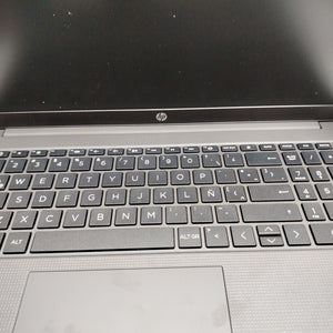 LAPTOP HP 255 G10 (2024) 512 GB SSD 8 GB RAM (SEMINUEVO)