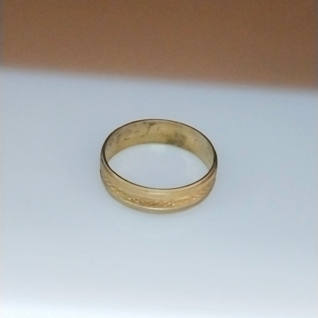 ARGOLLA ORO 10 K 1.4 GRMS (SEMINUEVO)