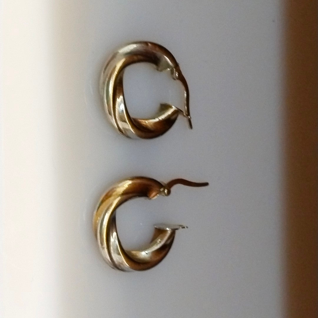 ARRACADAS PAR ORO 10 K 1.6 GRMS (SEMINUEVO)