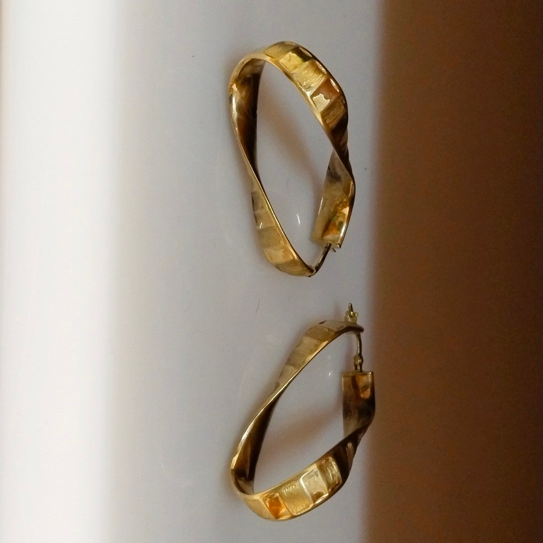 ARETES PAR ORO 10 K 4.1 GRMS (SEMINUEVO)