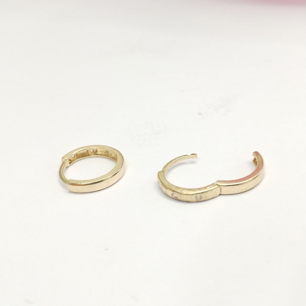 HUGGIES ORO 14K 1.5 (NUEVO)