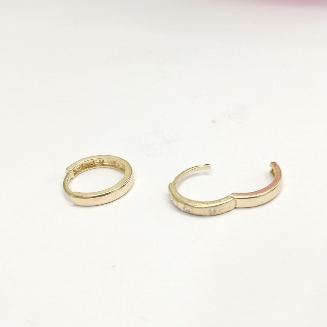HUGGIES ORO 14K 1.5 (NUEVO)