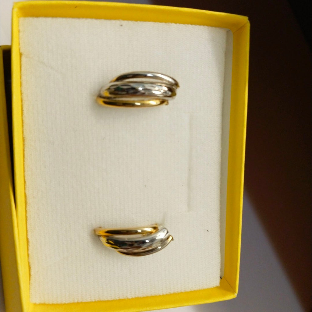 ARRACADAS PAR ORO 10 K 2.3 GRMS (SEMINUEVO)