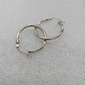 ARETES PAR PLATA 18.9 GRMS (SEMINUEVO)