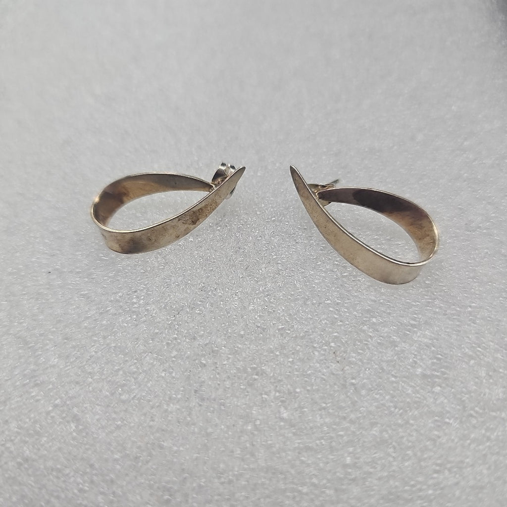 ARETES PAR PLATA 12.3 GRMS (SEMINUEVO)
