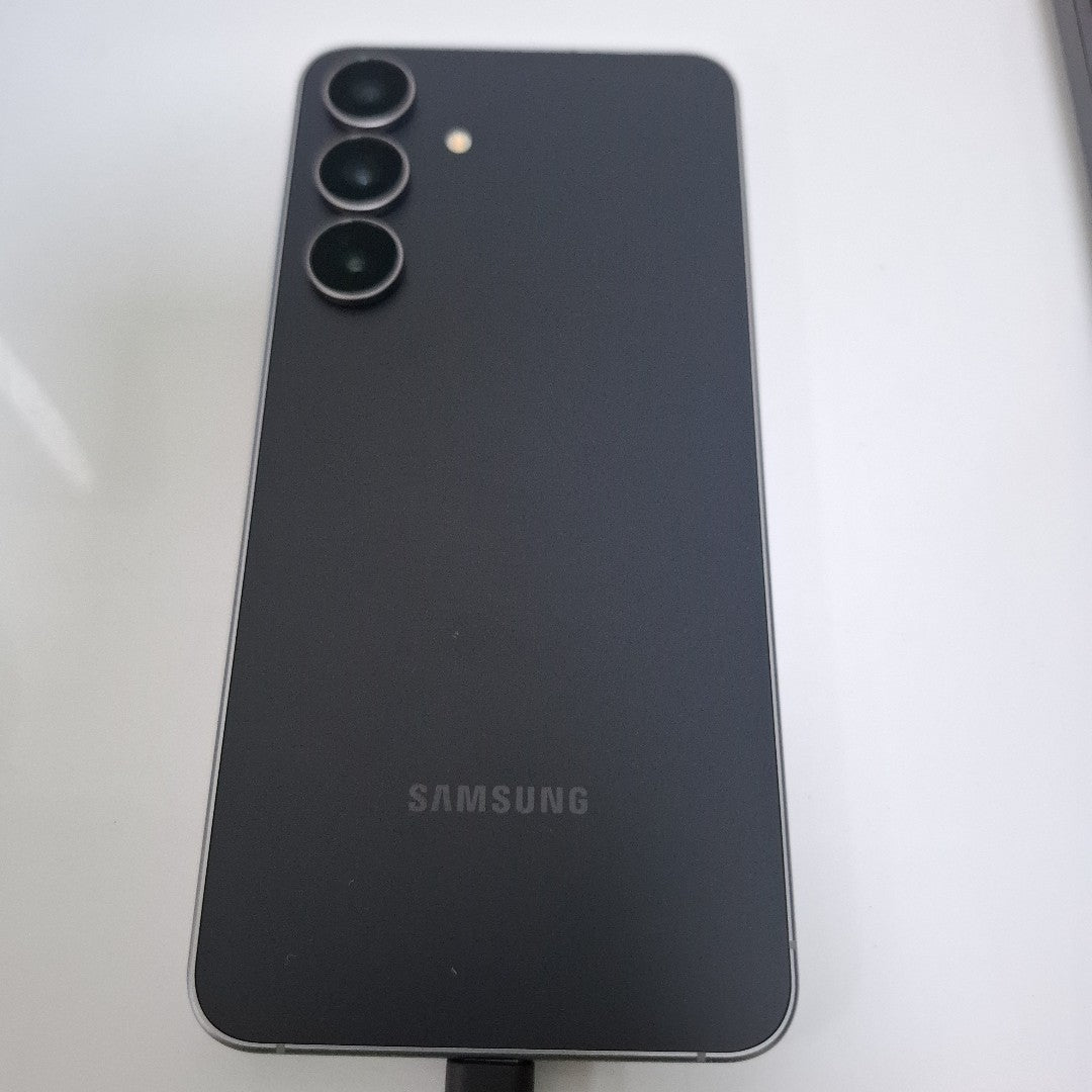 CELULAR SAMSUNG GALAXY S25 FE SM-S731B (2025) 128 GB 8 GB RAM (SEMINUEVO)