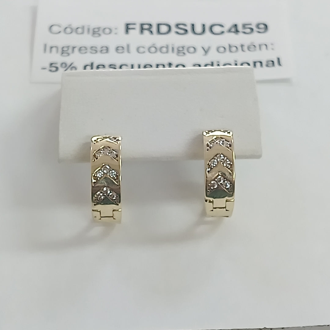 HUGGIES ORO 14K 2.5 (NUEVO)