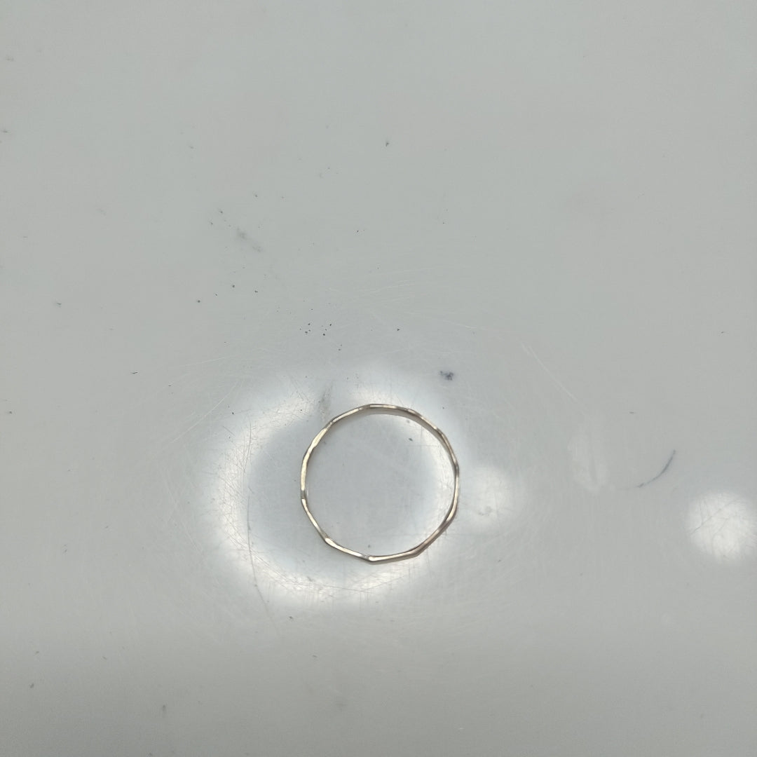 ANILLITO ORO 14 K 0.4 GRMS (SEMINUEVO)