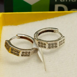 ARRACADAS C/CIRCONIAS PLATA .925 2.6 GR (NUEVO)