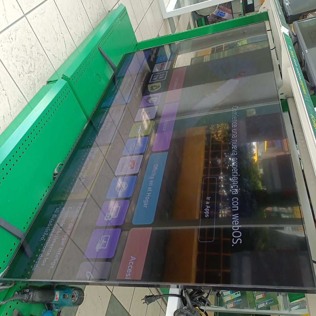 PANTALLA LG 75UA7500PSA (2025) 75" LED 4K (SEMINUEVO)
