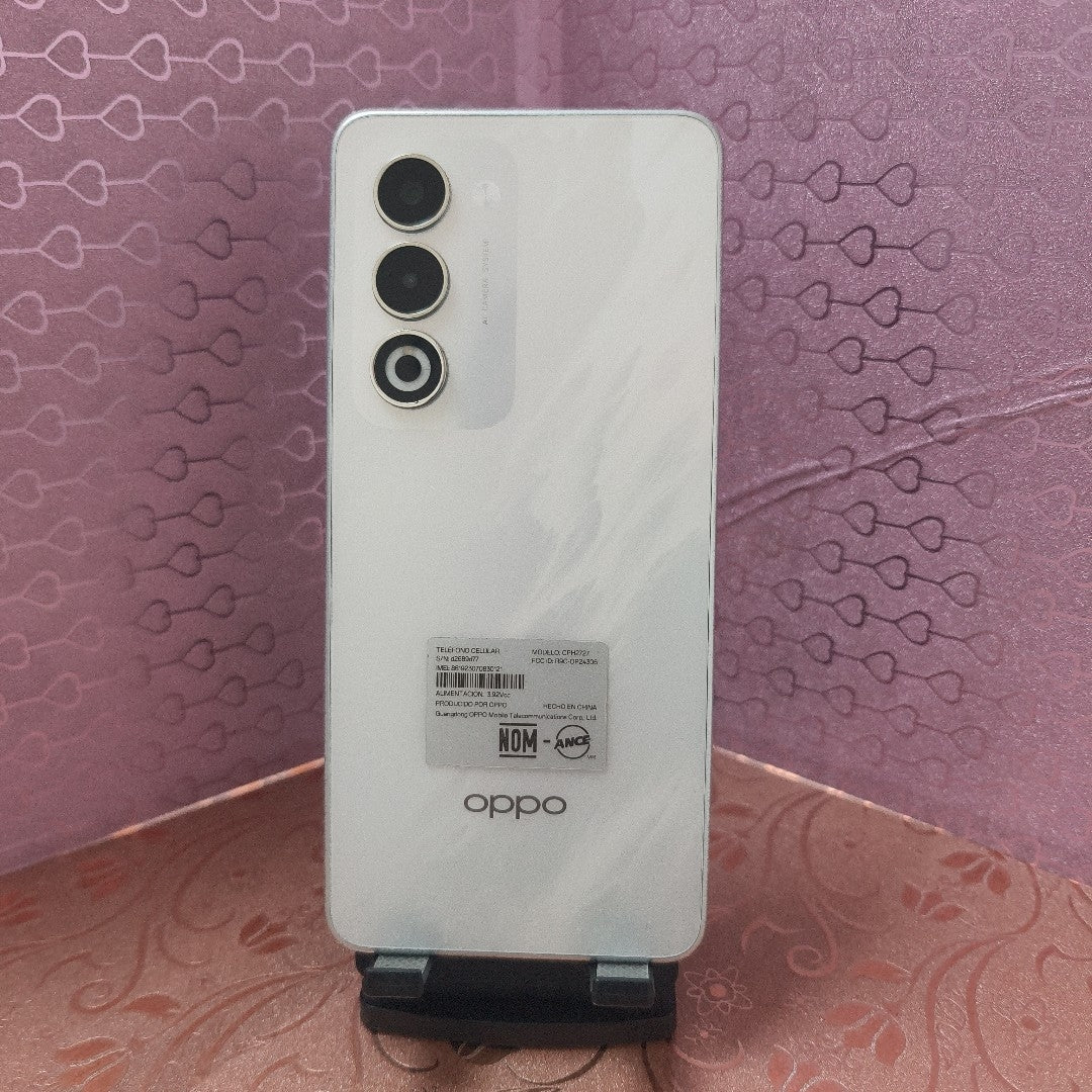 CELULAR OPPO A5 CPH2727 (2025) 256 GB 4 GB RAM (SEMINUEVO)