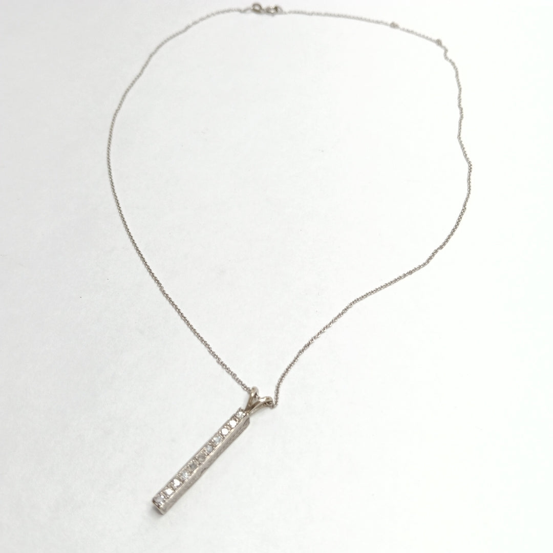 CADENA,DIJE ORO BLANCO 14 K 2,20 GRMS (SEMINUEVO)