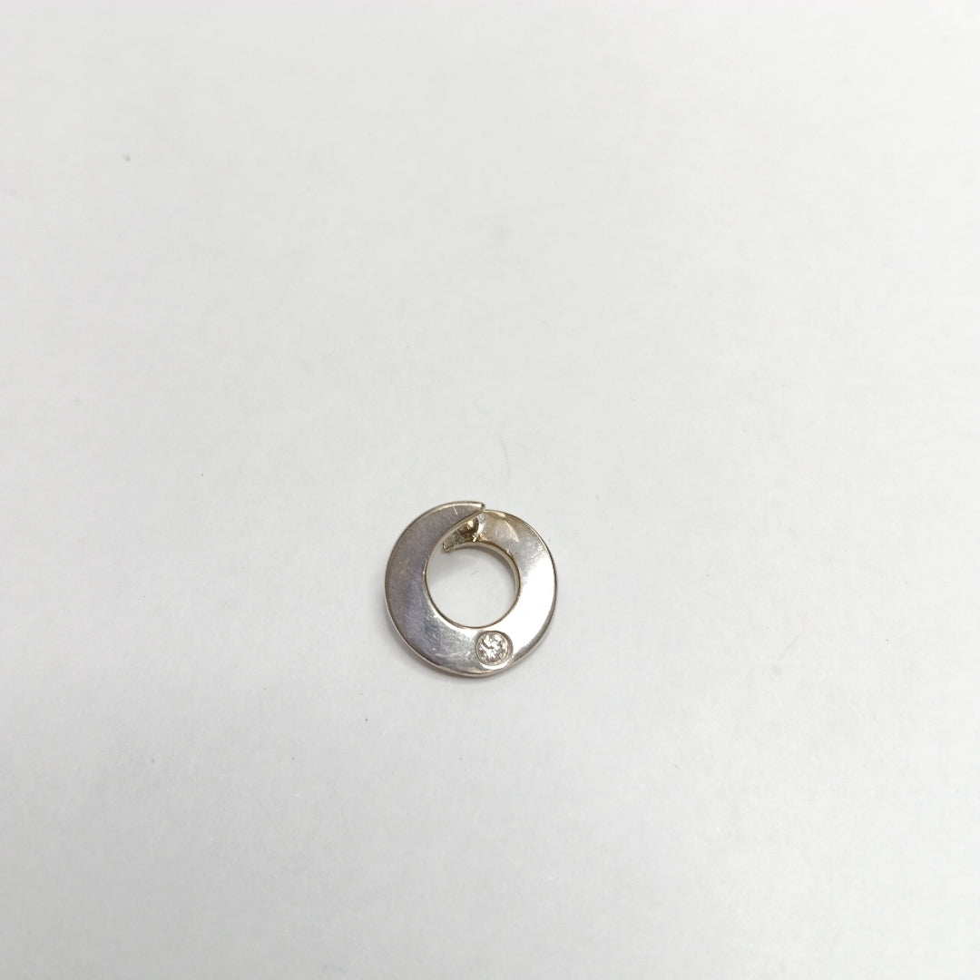 DIJE ORO BLANCO 14 K 2,00 GRMS (SEMINUEVO)