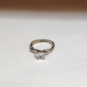 ANILLITO PLATA 2.7 GRMS (SEMINUEVO)
