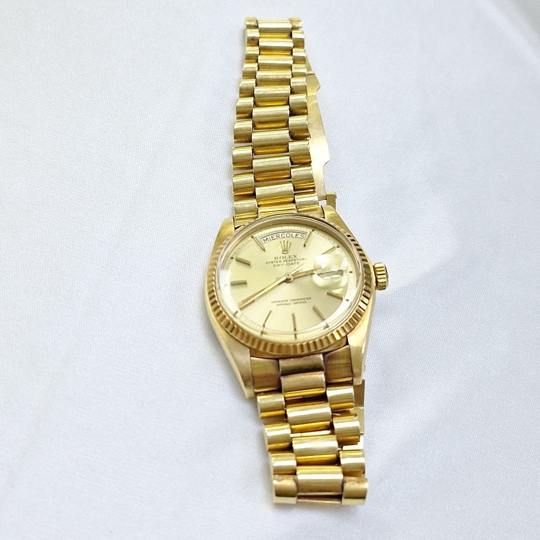 RELOJ CAJA Y PULSO ORO ORO 18 K 118.2 GRMS (SEMINUEVO)