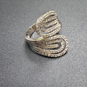ANILLO ORO, ORO BLANCO 14 K 7.6 GRMS (SEMINUEVO)