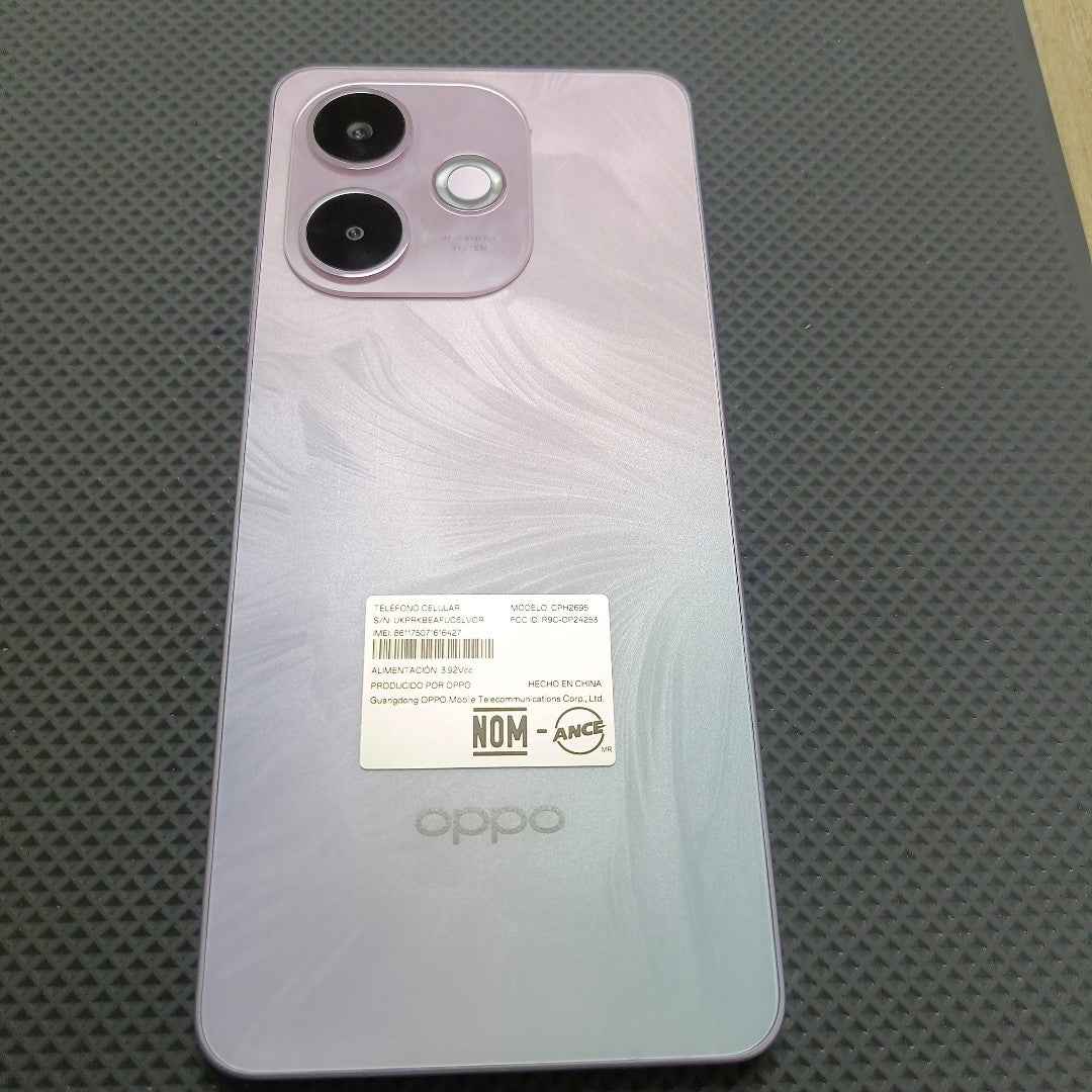 CELULAR OPPO A5 PRO 5G CPH2695 (2025) 256 GB 8 GB RAM (SEMINUEVO)