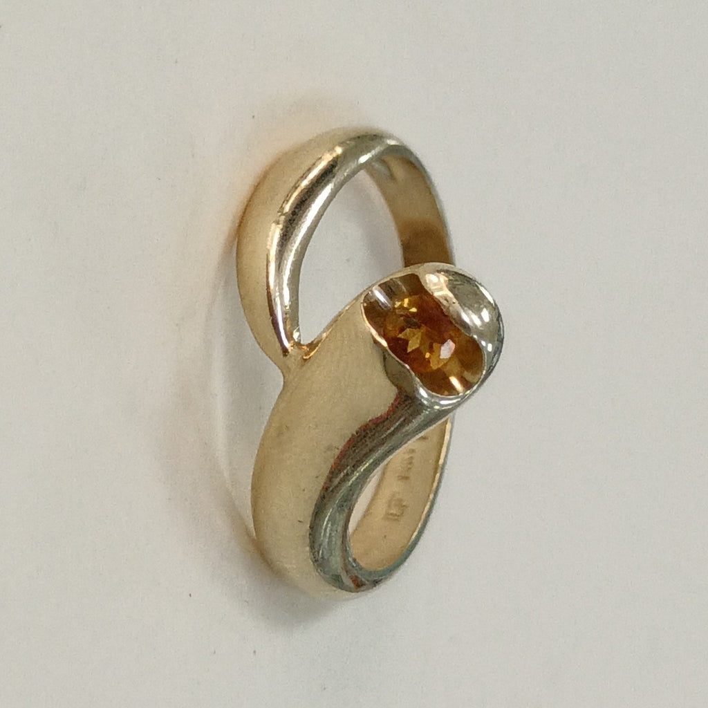 ANILLITO ORO 10 K 3.4 GRMS (SEMINUEVO)
