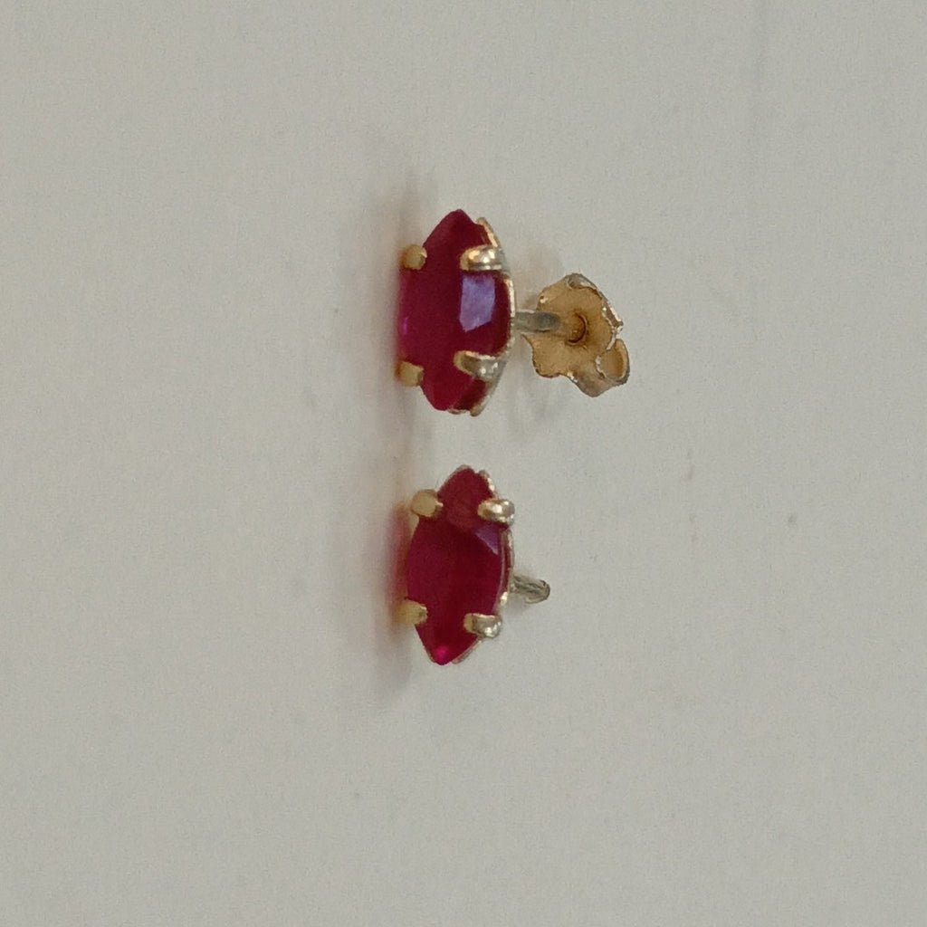 ARETES PAR ORO 10 K 0.5 GRMS (SEMINUEVO)