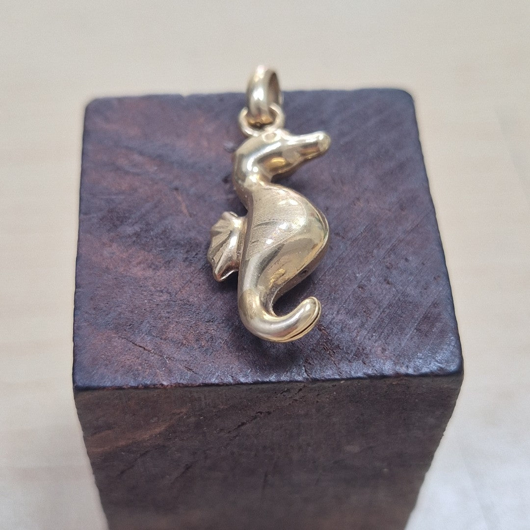 DIJE ORO 14 K 1,20 GRMS (SEMINUEVO)