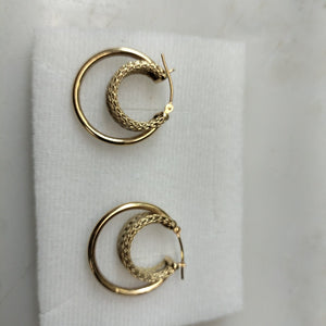 ARRACADAS PAR ORO 14 K 3.7 GRMS (SEMINUEVO)