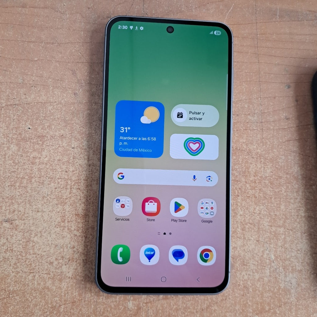 CELULAR SAMSUNG GALAXY A56 SM-A566E (2025) 256 GB 8 GB RAM (SEMINUEVO)