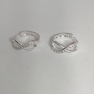 HUGGIES INFINITO CIRCONIAS PLATA .925 2.4 GR (NUEVO)
