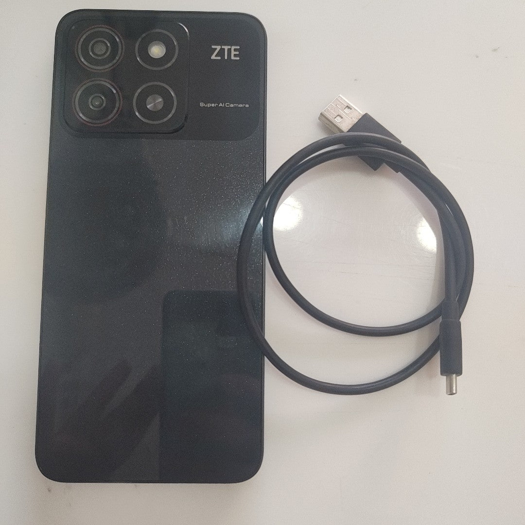 CELULAR ZTE BLADE A35 Z2453 (2024) 64 GB 4 GB RAM (SEMINUEVO)