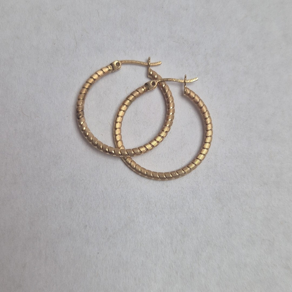ARRACADAS PAR ORO 14 K 2.8 GRMS (SEMINUEVO)