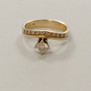 ANILLO, SOLITARIO ORO 14 K 2.8 GRMS (SEMINUEVO)