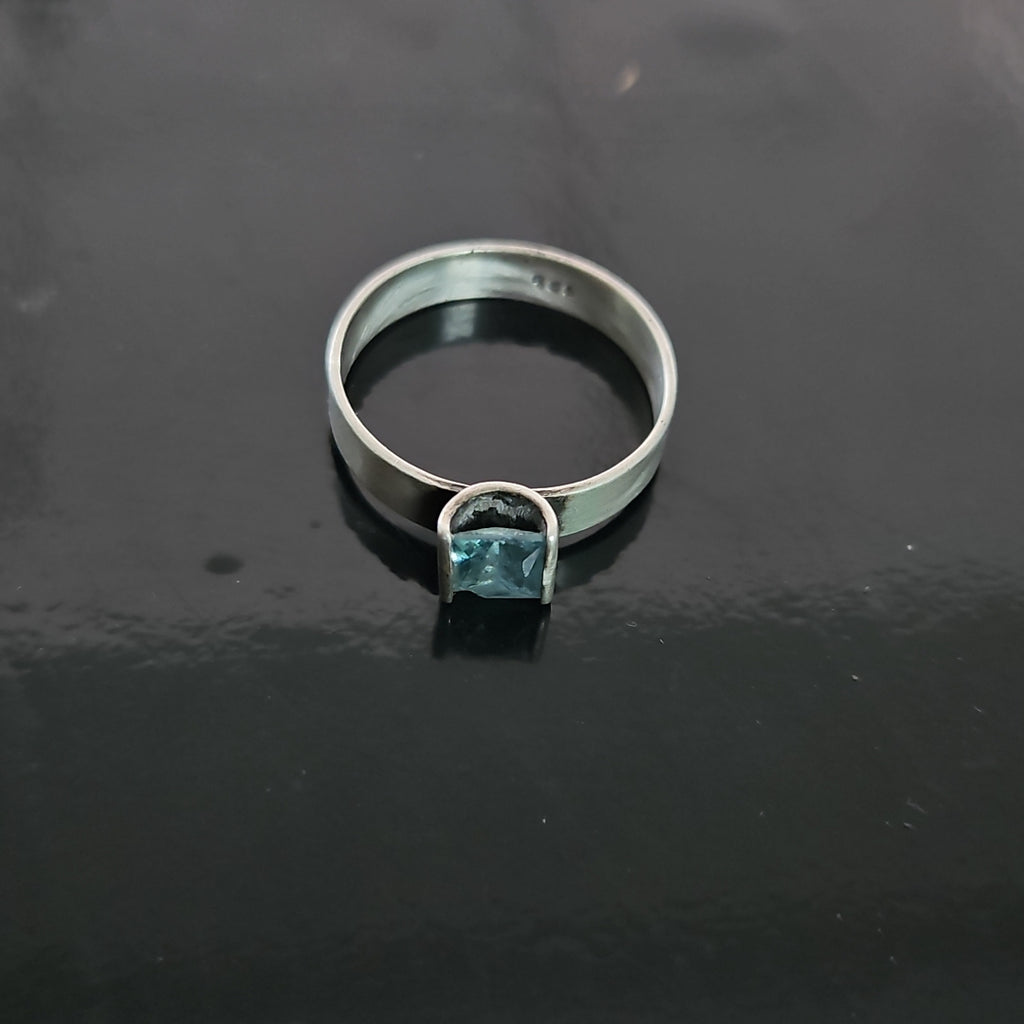 ANILLO PLATA 2,10 GRMS (SEMINUEVO)