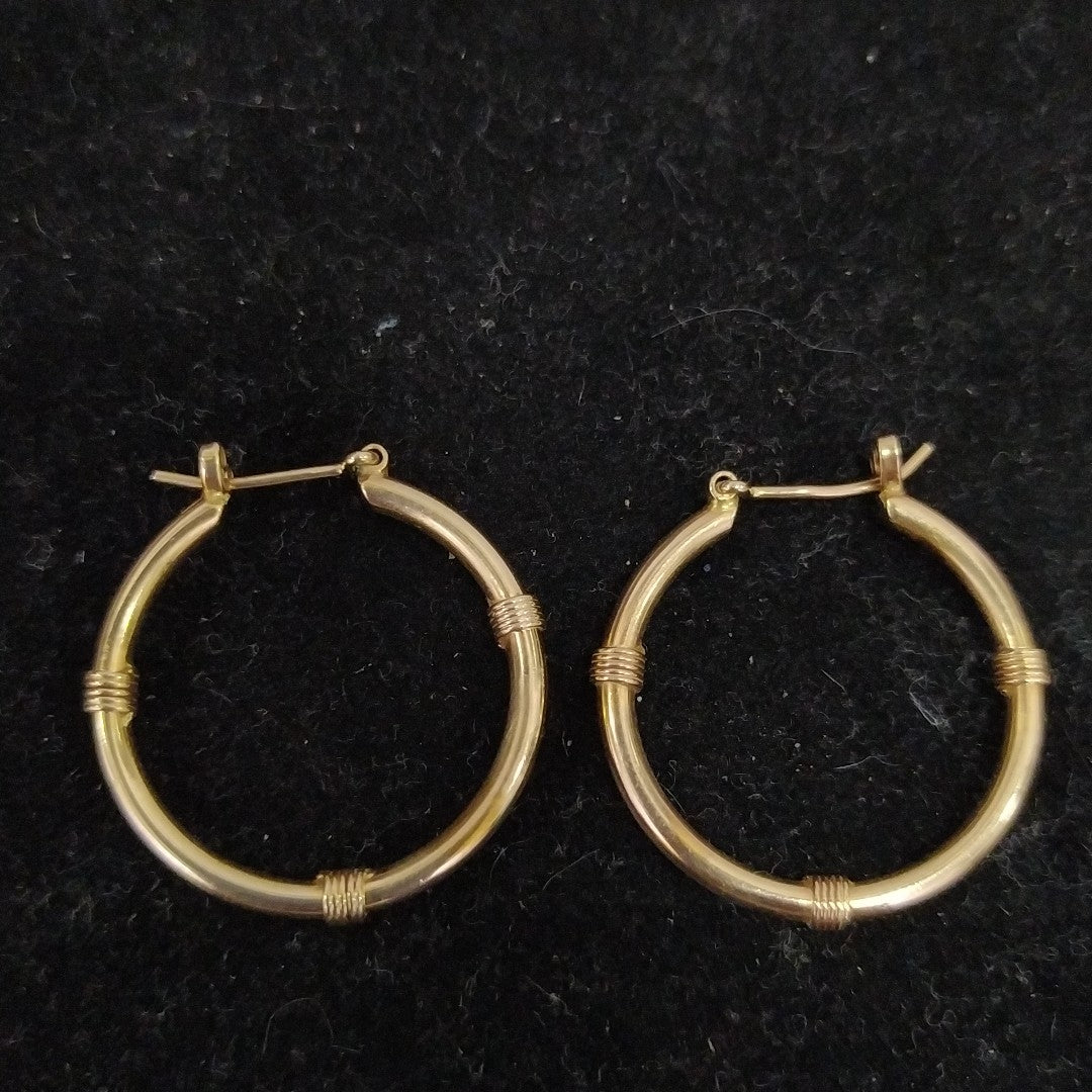 ARRACADAS PAR ORO 14 K 3.2 GRMS (SEMINUEVO)