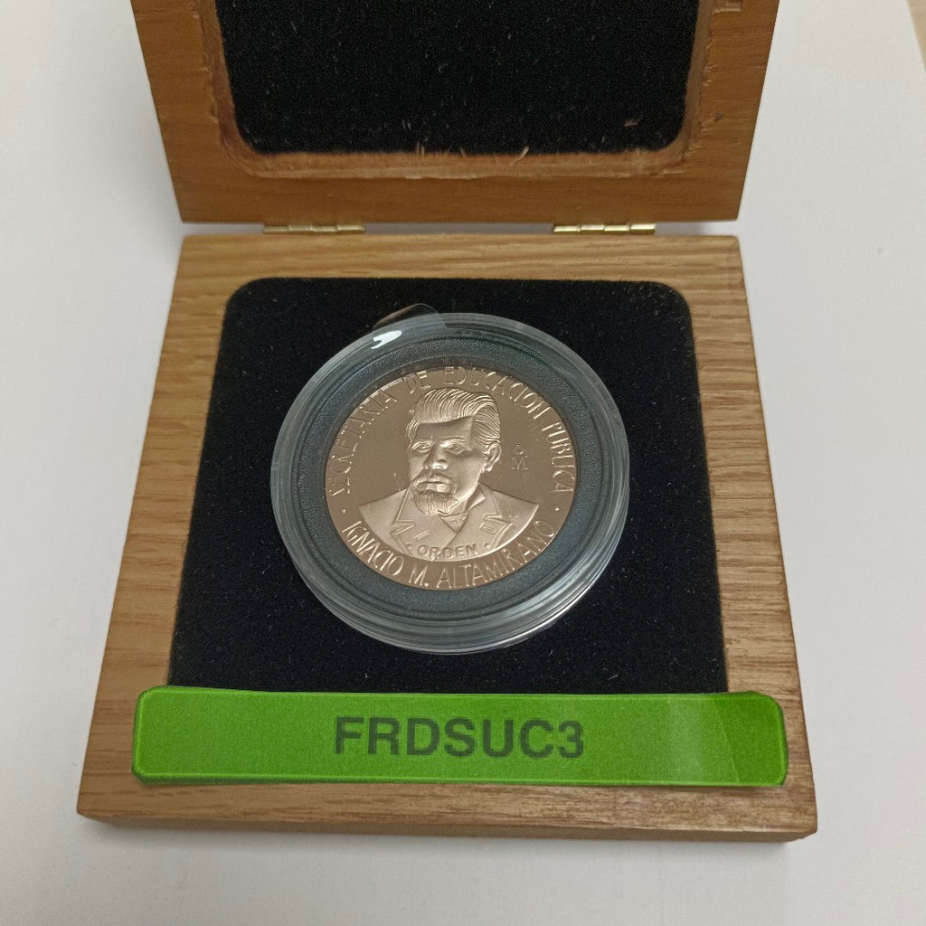 MEDALLA CONMEMORATIVA ORO 21 K 41,90 GRMS (SEMINUEVO)