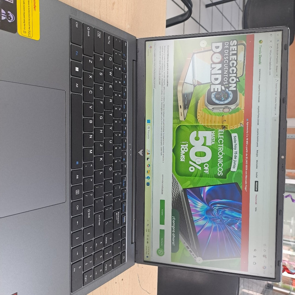 LAPTOP ACEMAGIC LX15PRO (2025) 512 GB SSD 16 GB RAM (SEMINUEVO)