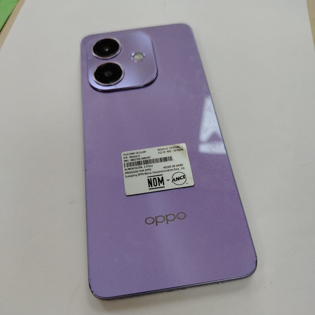 CELULAR OPPO A40 CPH2669 (2024) 256 GB 4 GB RAM (SEMINUEVO)