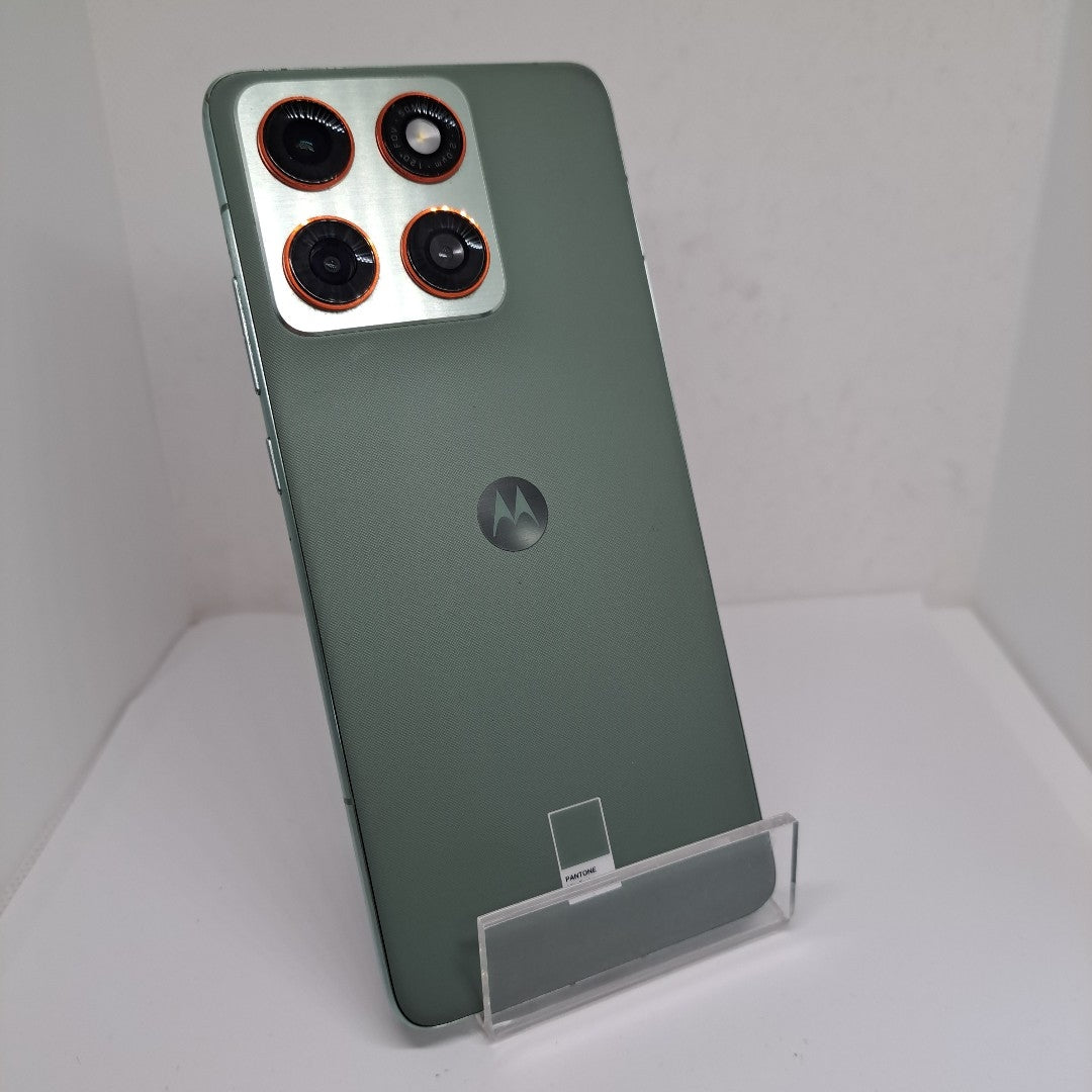 CELULAR MOTOROLA EDGE 70 XT2601-3 (2025) 512 GB 12 GB RAM (SEMINUEVO)